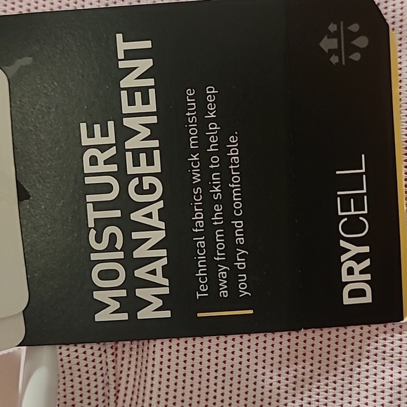 Pink Puma tank top. Size large. New - Picture 6 of 7